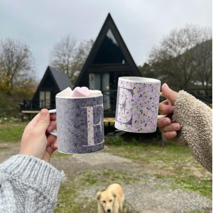 Floral Elegante Klasse Monogramm E lila mit Phrase Kaffeetasse