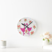 Floral Flamingo Fiesta Runde Wanduhr (Zuhause)