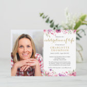 Floral Gold Script Feier zur Beerdigung des Lebens Einladung (Stehend Vorderseite)