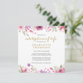 Floral Gold Script Feier zur Beerdigung des Lebens Einladung (Stehend Vorderseite)