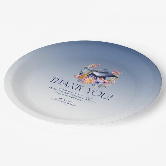 Floral Grad hat Dankeschön Karte Pappteller (Schrägansicht)