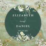 Floral Greenery Emerald Gastgeschenk Hochzeit Runder Aufkleber<br><div class="desc">Eleganter smaragdgrüner Blumenaufkleber personalisiert mit Ihren Namen und besonderen Datum. Entwickelt von Thisisnotme©</div>