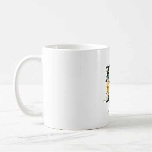 Floral-H-Monogramm-Tasse mit bearbeitbarem Namen Kaffeetasse (Links)