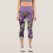 Floral Hydrangea Lila Botanischer Chic Capri Leggings (Vorderseite)