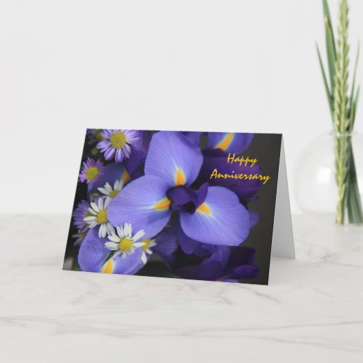 Floral, Iris und Mini Daisy, glücklicher Jahrestag Karte (Vorderseite)