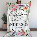 Floral Just Married Mr. und Mrs. Honeymoon Brauch Fleecedecke<br><div class="desc">Willkommen in unserem Shop! Unsere personalisierten Fleecedecken sind das ideale Geschenk für die Neuvermählten. Diese Sonderdecke enthält die Namen der Herren und der Frau,  zusammen mit ihrem festgelegten Datum. Es ist perfekt für Neuvermählte. Fügen Sie mit dieser einmaligen Decke eine besondere Touch zu ihrer Zuhause hinzu.</div>