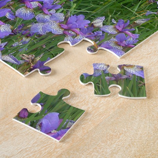 Floral Lila Iris Garden Puzzle (Seite)