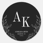 Floral Line Art Rustic Black Elegant Wedding Name Runder Aufkleber (Vorderseite)