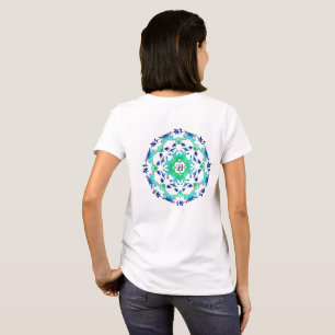 Floral mandala. Monogramm. T-Shirt