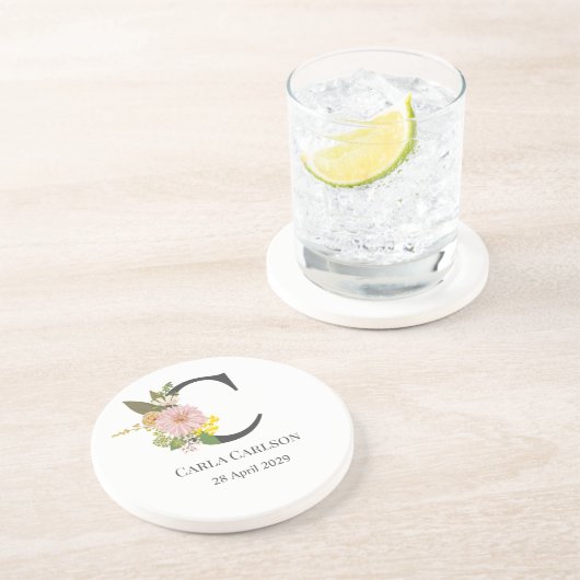 Floral Monogram Letter C Custom Name and Date  Getränkeuntersetzer (Seite)