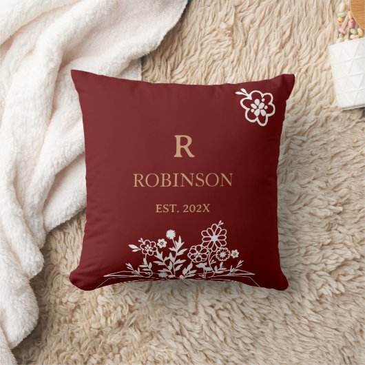 Floral Monogram Pillow | Red & Gold Wohngestaltung Kissen (Decke)