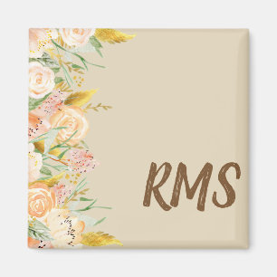 Floral-Monogramm an der Außenseite Magnet