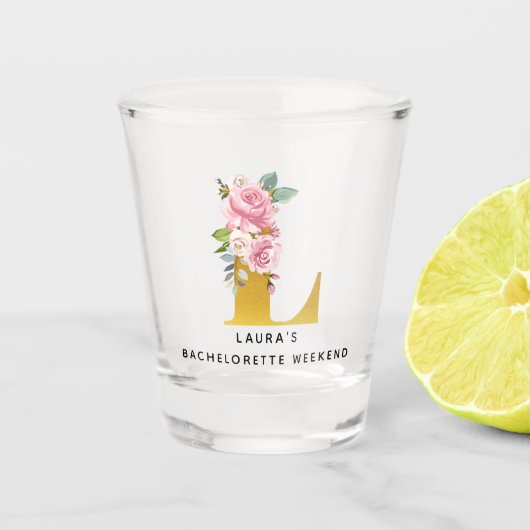 Floral Monogramm Bachelorette Wochenendbrief L Schnapsglas (Vorderseite)