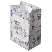 Floral Mrs. Brautparty Mittlere Geschenktüte (Vorderseite Schrägansicht)