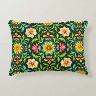 Floral Ornamental Pattern in Vibrant Colors Dekokissen