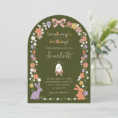 Floral Ostern Sonnige sonnen haben einen Geburtsta Einladung (Stehend Vorderseite)