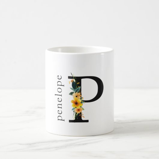 Floral-P-Monogramm-Tasse mit bearbeitbarem Namen Kaffeetasse (Mittel)