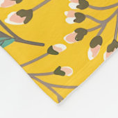 Floral Pattern in  delicate branches and buds Fleecedecke (Ecke)