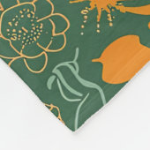 Floral pattern on a dark green background  fleecedecke (Ecke)