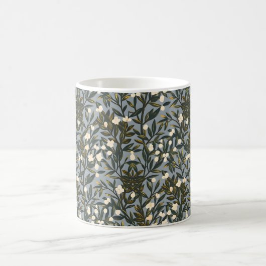Floral pattern on  dusty blue-gray background kaffeetasse (Mittel)
