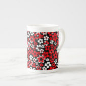 Floral Pattern Red and White  Porzellantasse (Vorderseite Rechts)