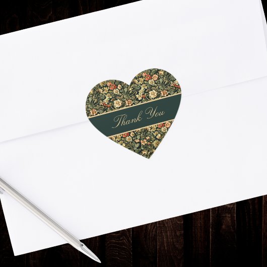 Floral Peach Green Cream William Morris Inspired  Herz-Aufkleber