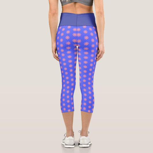 Floral Pink And Blue Pattern Capri Leggings (Rückseite)