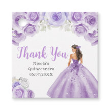 Floral Princess im staubigen lila Kleid Quinceaner
