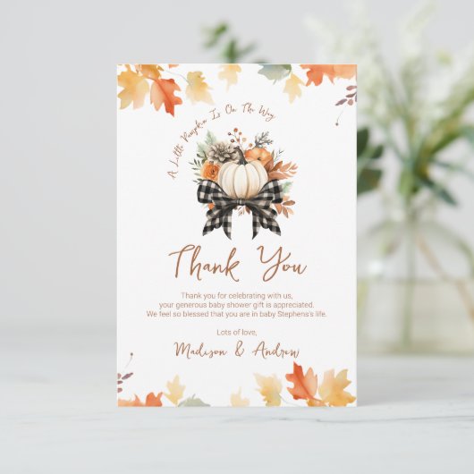 Floral Pumpkin Baby Dusche mit Kariertem Ribbon Dankeskarte (Stehend Vorderseite)