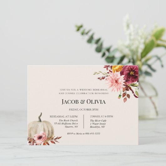 Floral Pumpkin Hochzeit Probe Dinner einladen Einladung (Stehend Vorderseite)