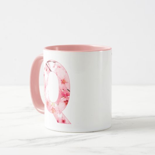 Floral Q Initial Mug | Personalized Name & Traits Tasse (Vorderseite Links)