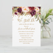 Floral Red Burgundy Vow Renewal Einladung (Stehend Vorderseite)