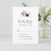 Floral Romance Simple RSVP Card Karte (Stehend Vorderseite)