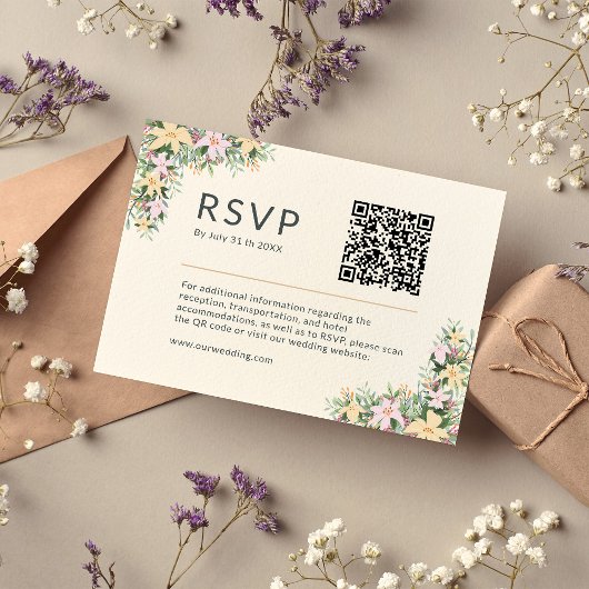 Floral romantic wedding Website RSVP QR Code Begleitkarte