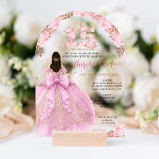 Floral rosafarbene Prinzessin Coquette Quinceanera Acryleinladungen