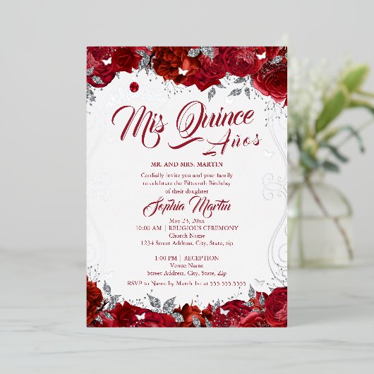 Floral Ruby Silver Red Mis Quince Quinceanera Folieneinladung (Stehend vorne)