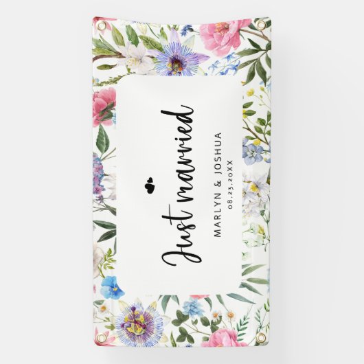 Floral Rustic Just heiratete Mr. und Mrs. Wedding Banner (Vertikal)