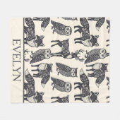 Floral Silhouette Fox, Deer, and Owl Folk Art Fleecedecke (Vorderseite (Horizontal))