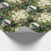 Floral & Skulls Gothic Grunge Weihnachtsmuster Geschenkpapier (Ecke)