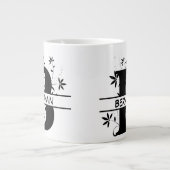 Floral Split Angepasstes Alphabet-Monogramm Letter Jumbo-Tasse (Vorderseite)