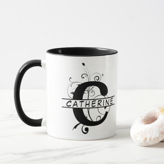 Floral Split Angepasstes Alphabet-Monogramm Letter Tasse (Mit Donut)