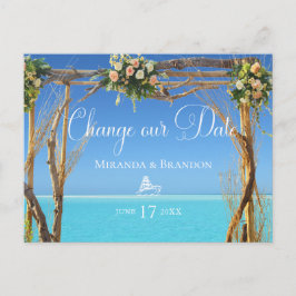Floral Summer Beach Wedding Arch Ändern unser Datu Ankündigungspostkarte