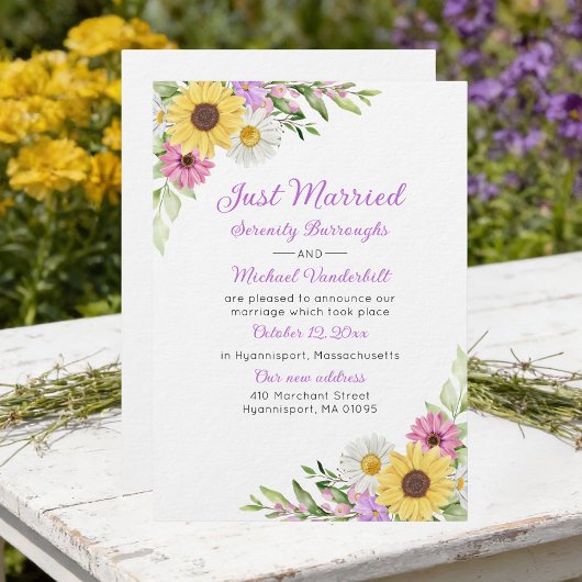 Floral Sunflower Daisy Just Married Wedding Einladung