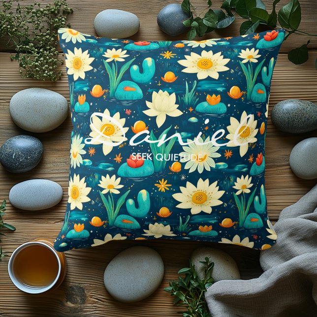 Floral Tranquility Pillow - Individueller Name Kissen (Von Creator hochgeladen)
