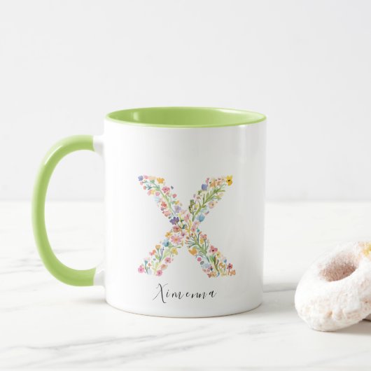 Floral Watercolor Letter X Monogramm und Individue Tasse (Mit Donut)