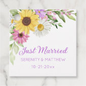 Floral Wildflower Sunflower Daisy Just Married Geschenkanhänger (Vorderseite)
