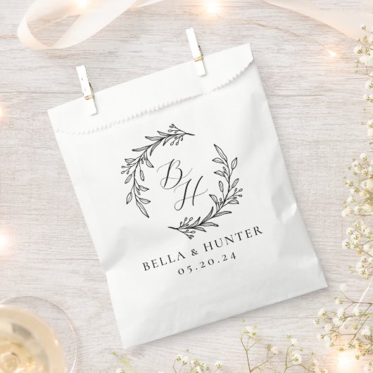 Floral Wreath Wedding Initial Monogram Geschenktütchen (Ausgeschnitten)