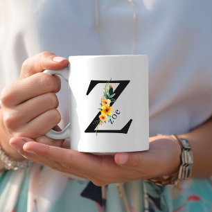 Floral Z Monogram Tasse mit bearbeitbarem Namen