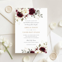 Florale Hochzeit in Rot, Burgund und Weiß mit Grün