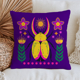 Florale Käfer-Insekt-Illustration Bold Lila Boho Kissen